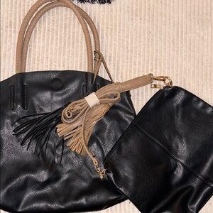 Elegant Black and Tan Leather Shoulder Bag
